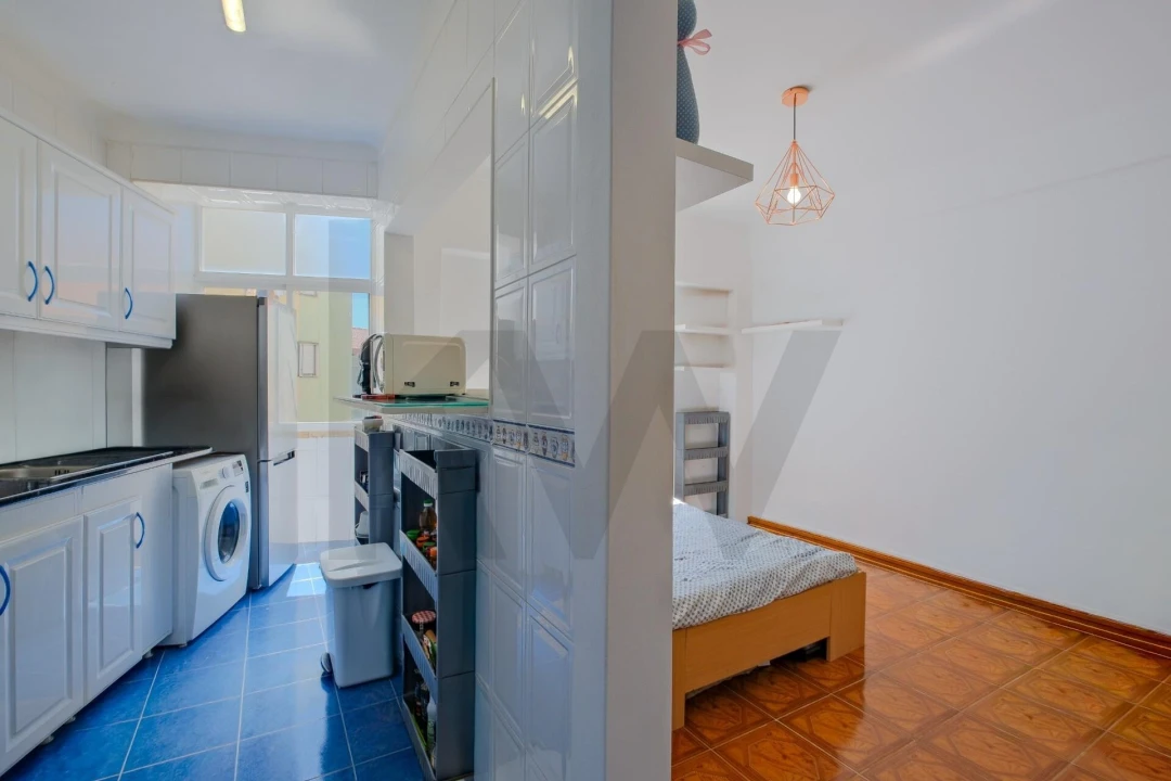 Apartamento T1 para Venda em Alfragide Foto 5