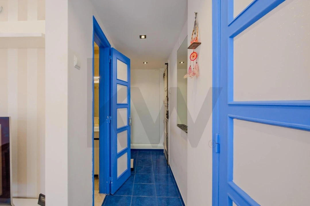 Apartamento T1 para Venda em Alfragide Foto 3