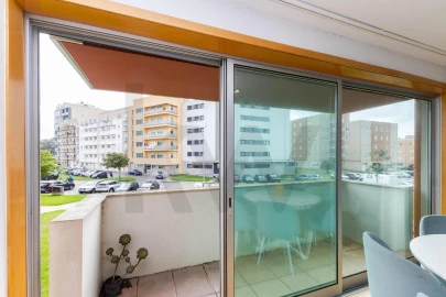 Apartamento T4 para Venda em Póvoa de Varzim, Beiriz e Argivai