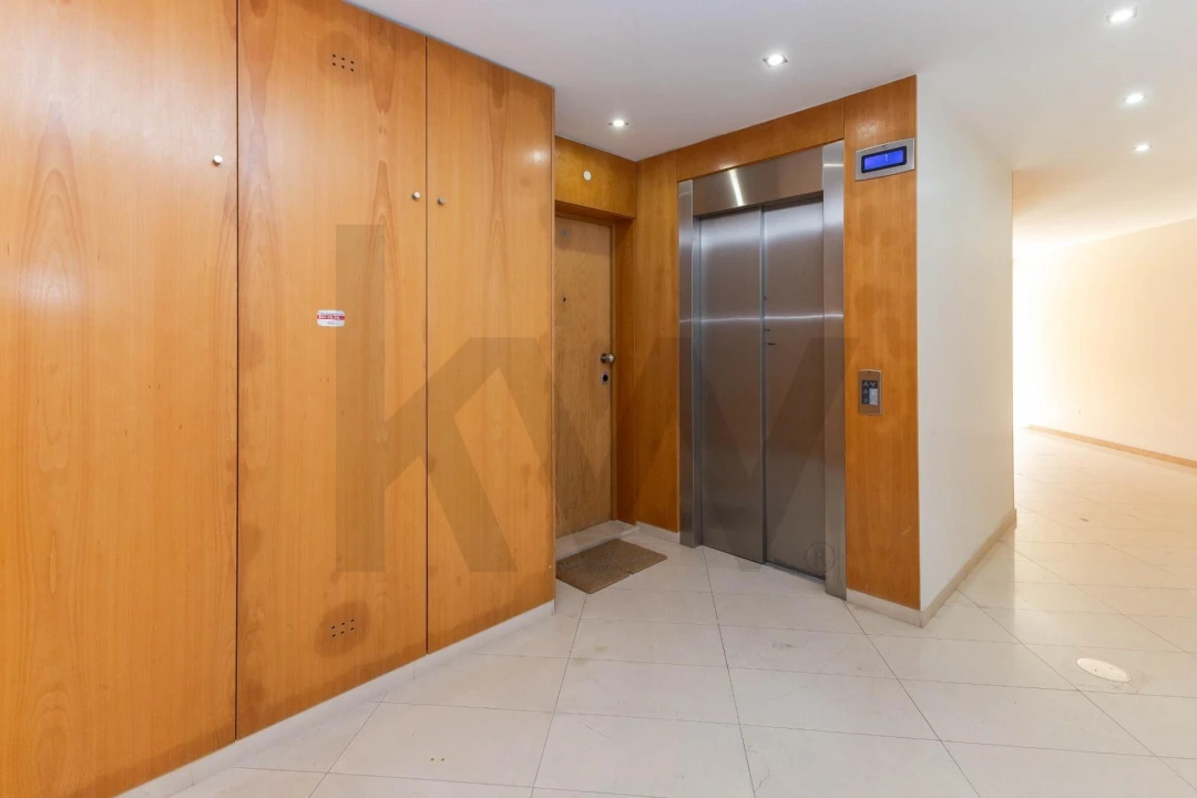 Apartamento T4 para Venda em Póvoa de Varzim, Beiriz e Argivai Foto 3
