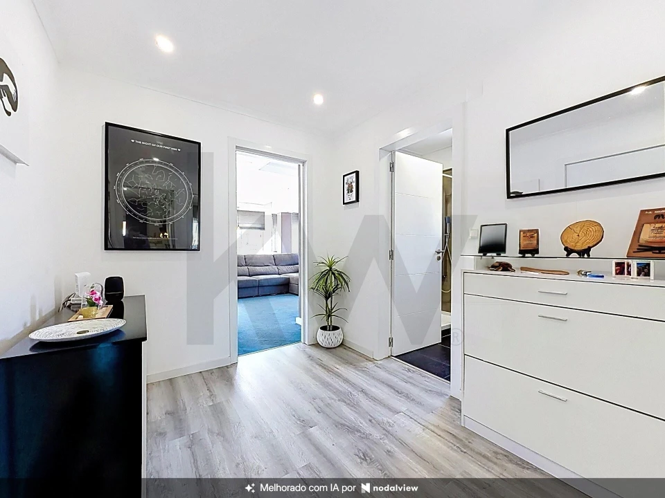 Apartamento T2 para Venda em Santa Iria de Azoia, São João da Talha e Bobadela Foto 24