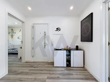 Apartamento T2 para Venda em Santa Iria de Azoia, São João da Talha e Bobadela