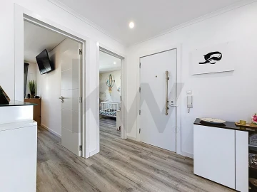 Apartamento T2 para Venda em Santa Iria de Azoia, São João da Talha e Bobadela