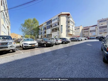 Apartamento T2 para Venda em Santa Iria de Azoia, São João da Talha e Bobadela