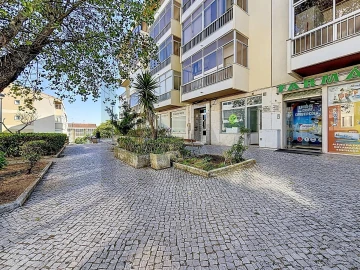 Apartamento T2 para Venda em Santa Iria de Azoia, São João da Talha e Bobadela
