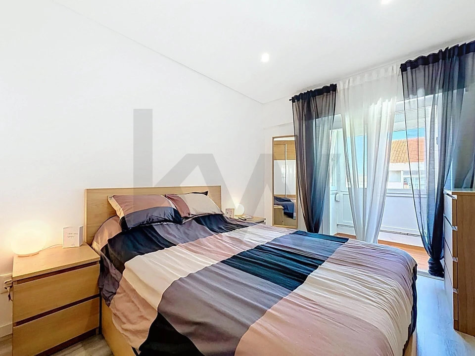 Apartamento T2 para Venda em Santa Iria de Azoia, São João da Talha e Bobadela Foto 29