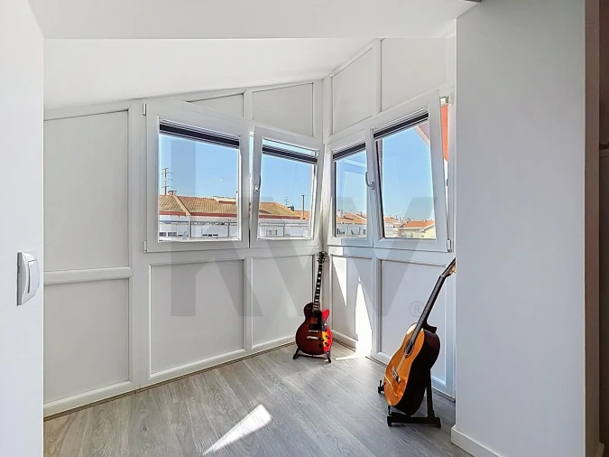 Apartamento T2 para Venda em Santa Iria de Azoia, São João da Talha e Bobadela Foto 20