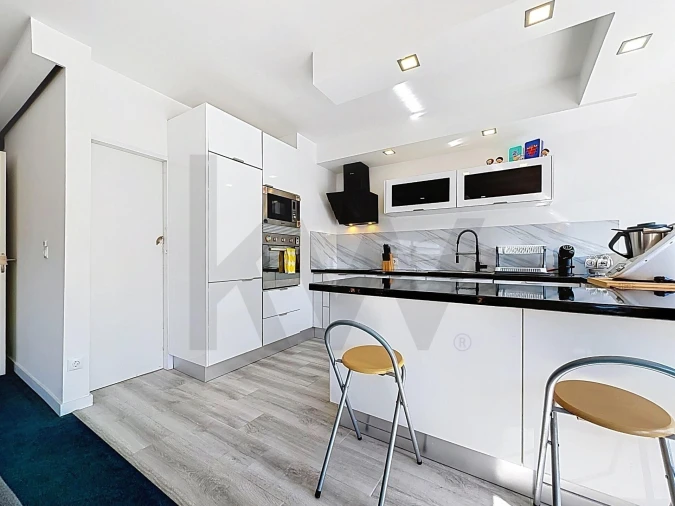 Apartamento T2 para Venda em Santa Iria de Azoia, São João da Talha e Bobadela Foto 8