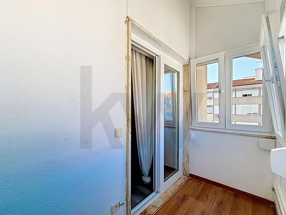 Apartamento T2 para Venda em Santa Iria de Azoia, São João da Talha e Bobadela Foto 35
