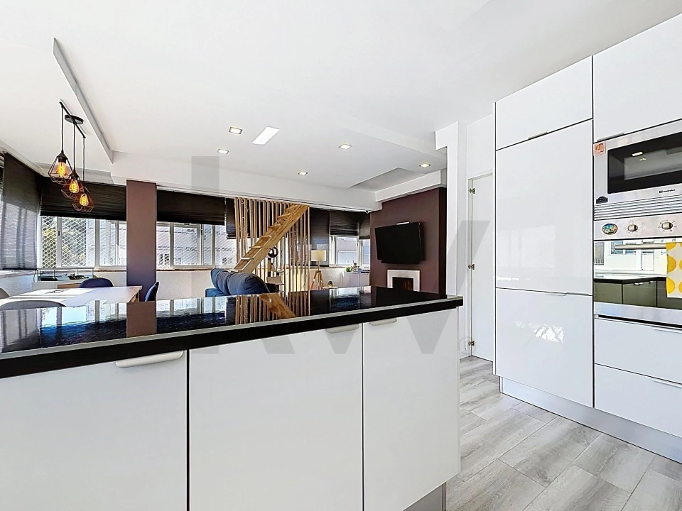 Apartamento T2 para Venda em Santa Iria de Azoia, São João da Talha e Bobadela Foto 7