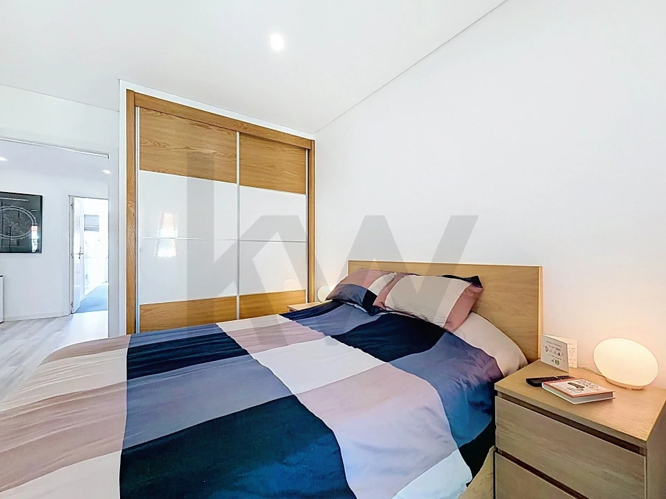 Apartamento T2 para Venda em Santa Iria de Azoia, São João da Talha e Bobadela Foto 28