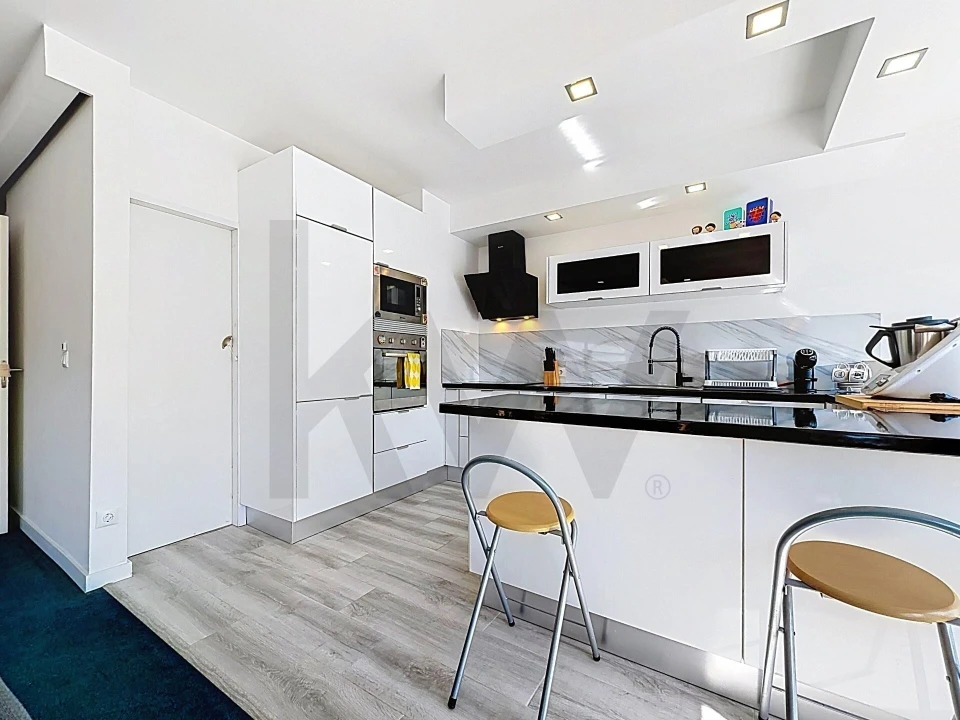 Apartamento T2 para Venda em Santa Iria de Azoia, São João da Talha e Bobadela Foto 8