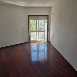 Apartamento T2 para Arrendamento em Rio Tinto