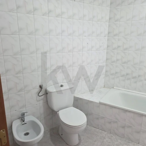 Apartamento T2 para Arrendamento em Rio Tinto Foto 10