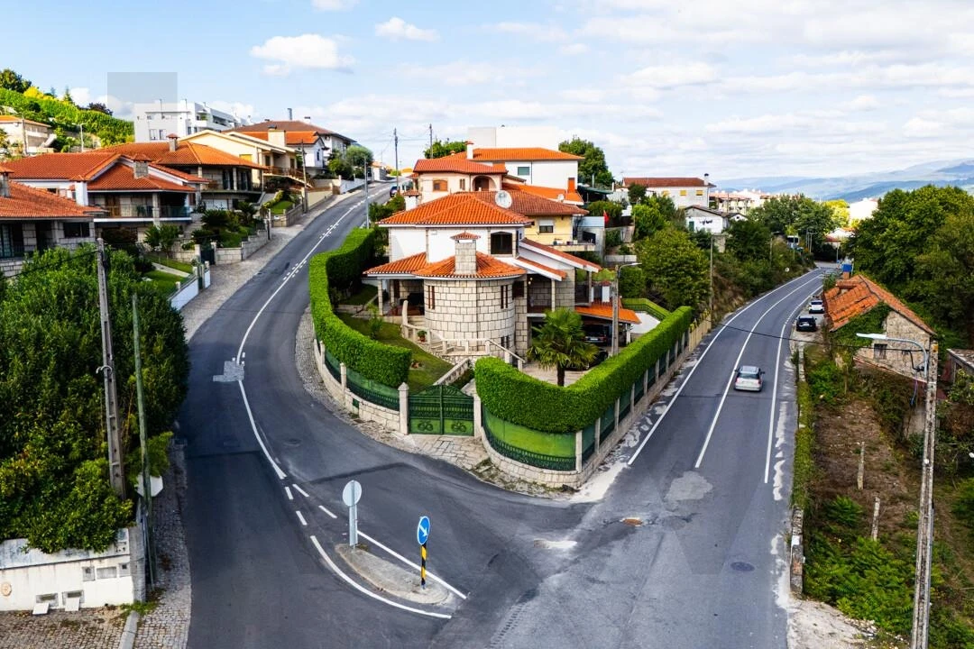 Moradia T3 para Venda em Fregim Foto 7