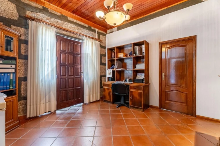 Moradia T3 para Venda em Fregim Foto 42