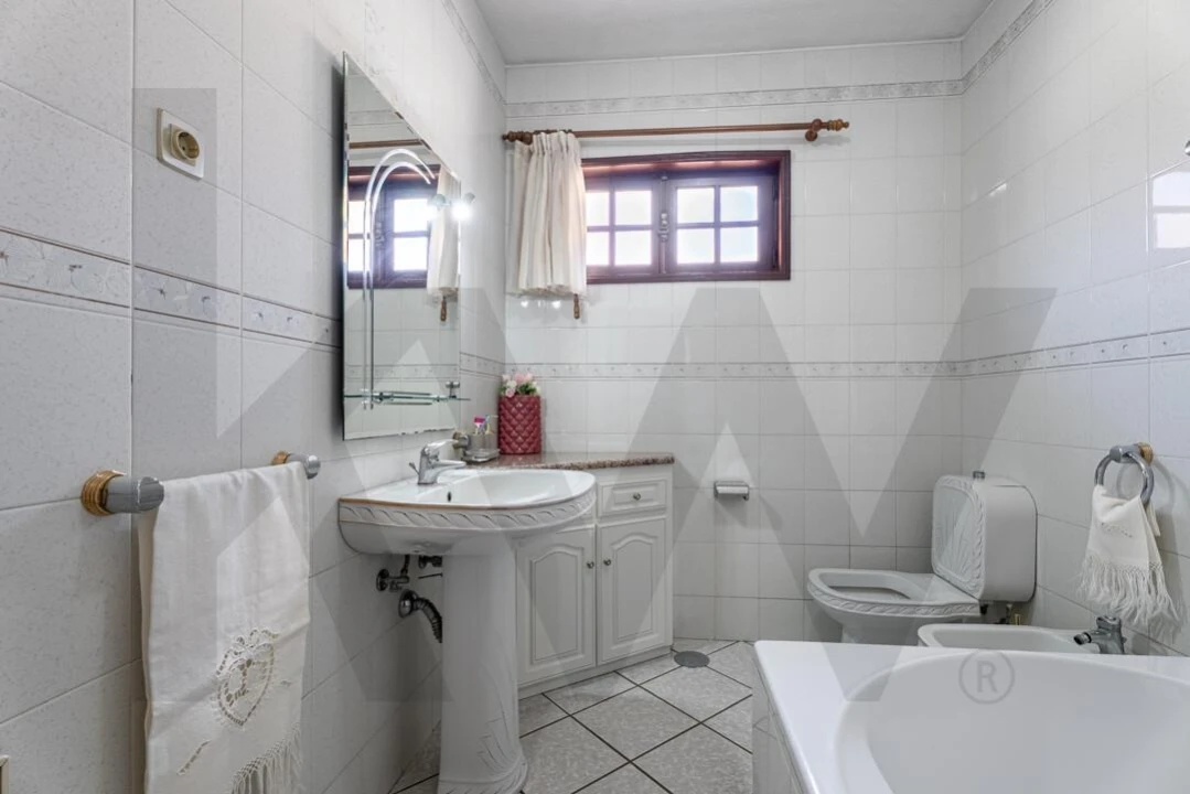 Moradia T3 para Venda em Fregim Foto 31