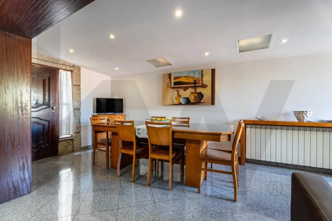 Moradia T3 para Venda em Fregim Foto 14