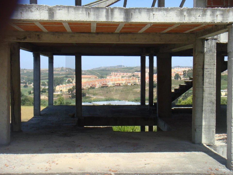 Moradia T5 para Venda em Turcifal Foto 17