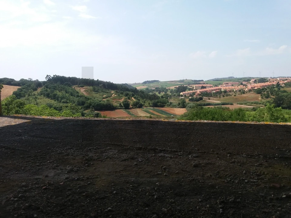 Moradia T5 para Venda em Turcifal Foto 11