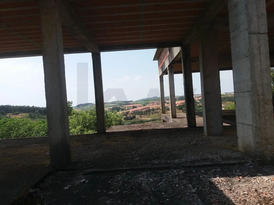 Moradia T5 para Venda em Turcifal Foto 14