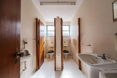 Armazém para Venda em Gois