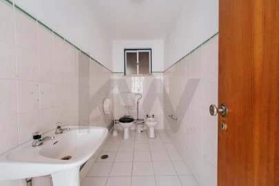 Armazém para Venda em Gois