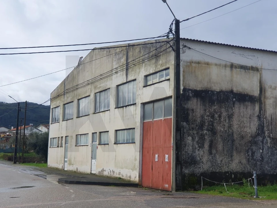 Armazém para Venda em Gois Foto 1