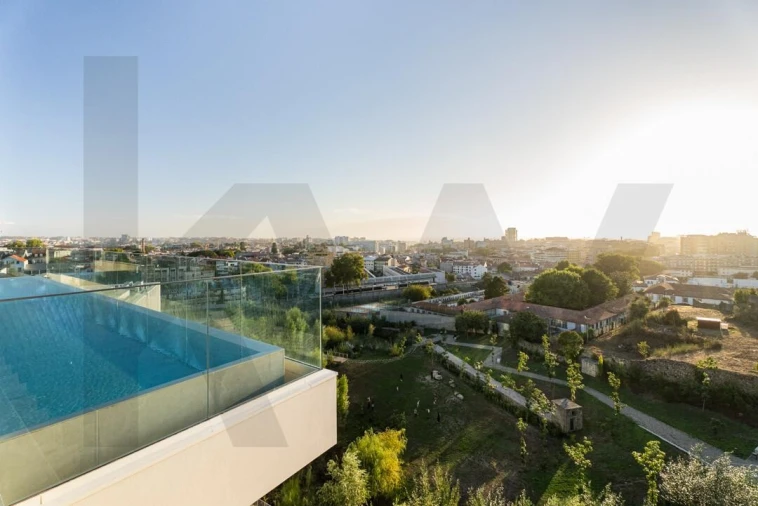 Apartamento T5 para Venda em Cedofeita, Santo Ildefonso, Sé, Miragaia, São Nicolau e Vitória Foto 34
