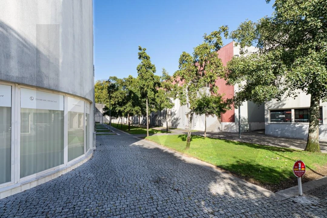 Apartamento T5 para Venda em Cedofeita, Santo Ildefonso, Sé, Miragaia, São Nicolau e Vitória Foto 33