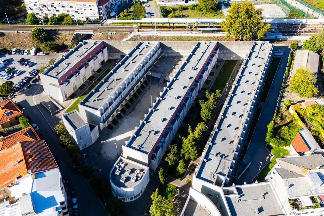 Apartamento T5 para Venda em Cedofeita, Santo Ildefonso, Sé, Miragaia, São Nicolau e Vitória Foto 1