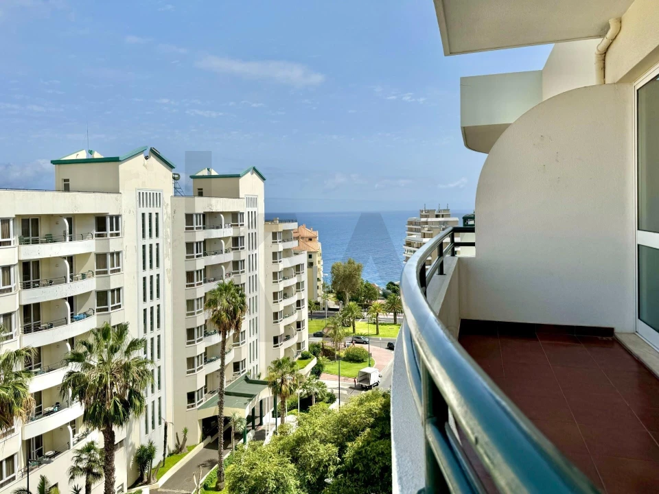 Apartamento T3 para Arrendamento em São Martinho Foto 1