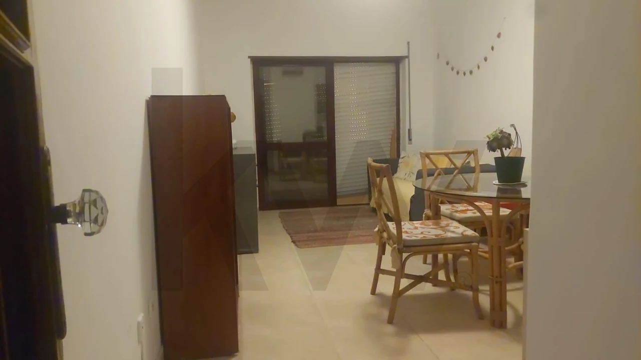 Apartamento T2 para Arrendamento em Costa da Caparica Foto 2