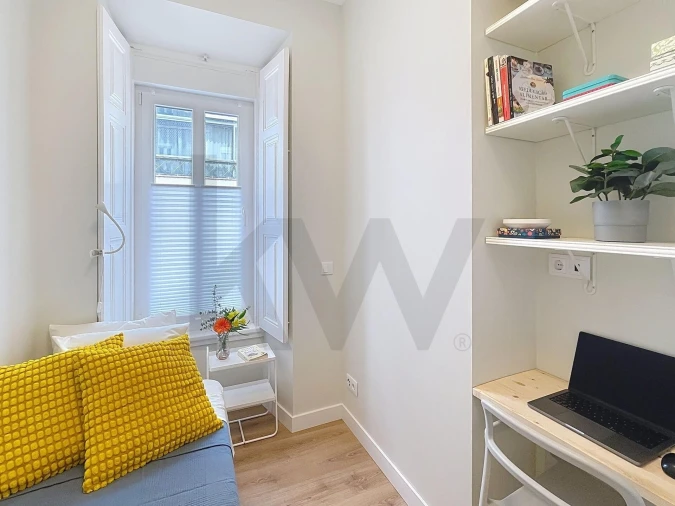 Apartamento T2 para Venda em Arroios Foto 32