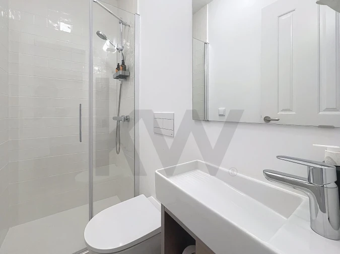 Apartamento T2 para Venda em Arroios Foto 35
