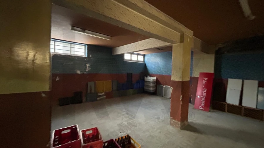 Loja para Arrendamento em Odivelas Foto 9