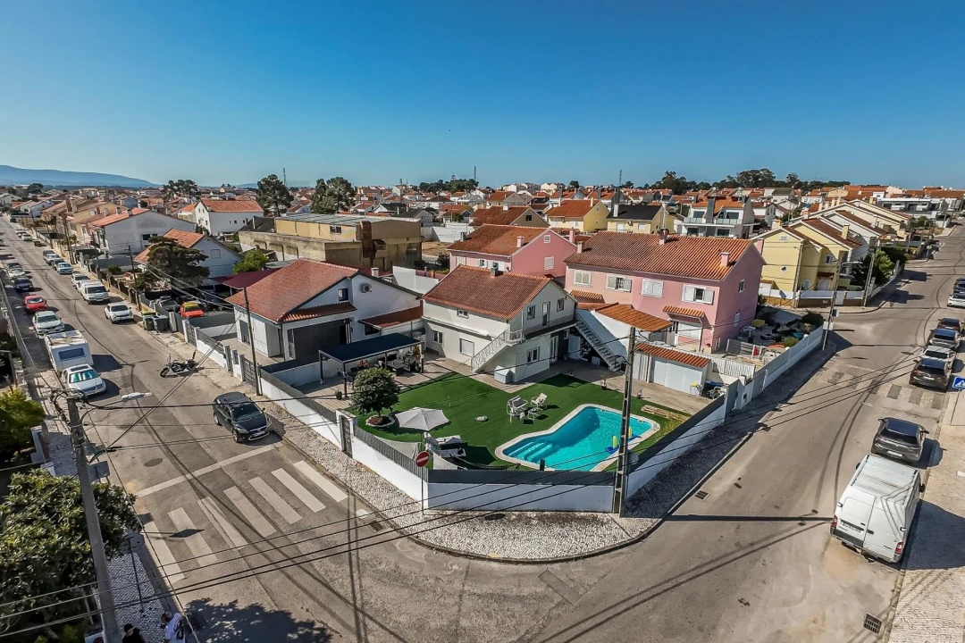 Moradia T3 para Venda em Quinta do Conde Foto 6