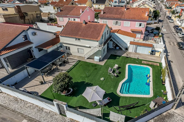 Moradia T3 para Venda em Quinta do Conde Foto 25