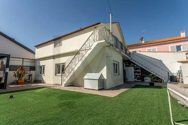 Moradia T3 para Venda em Quinta do Conde Foto 67