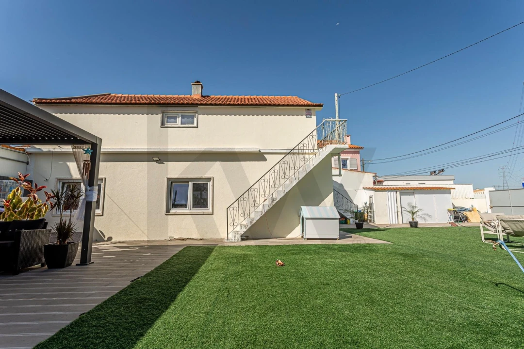 Moradia T3 para Venda em Quinta do Conde Foto 68