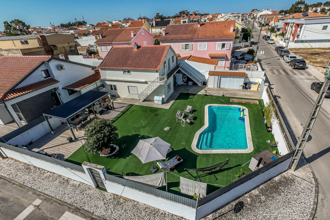 Moradia T3 para Venda em Quinta do Conde Foto 23