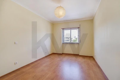 Apartamento T2 para Venda em São Domingos de Rana