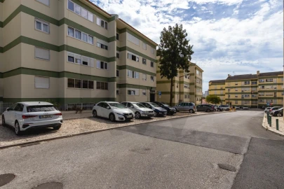 Apartamento T2 para Venda em São Domingos de Rana