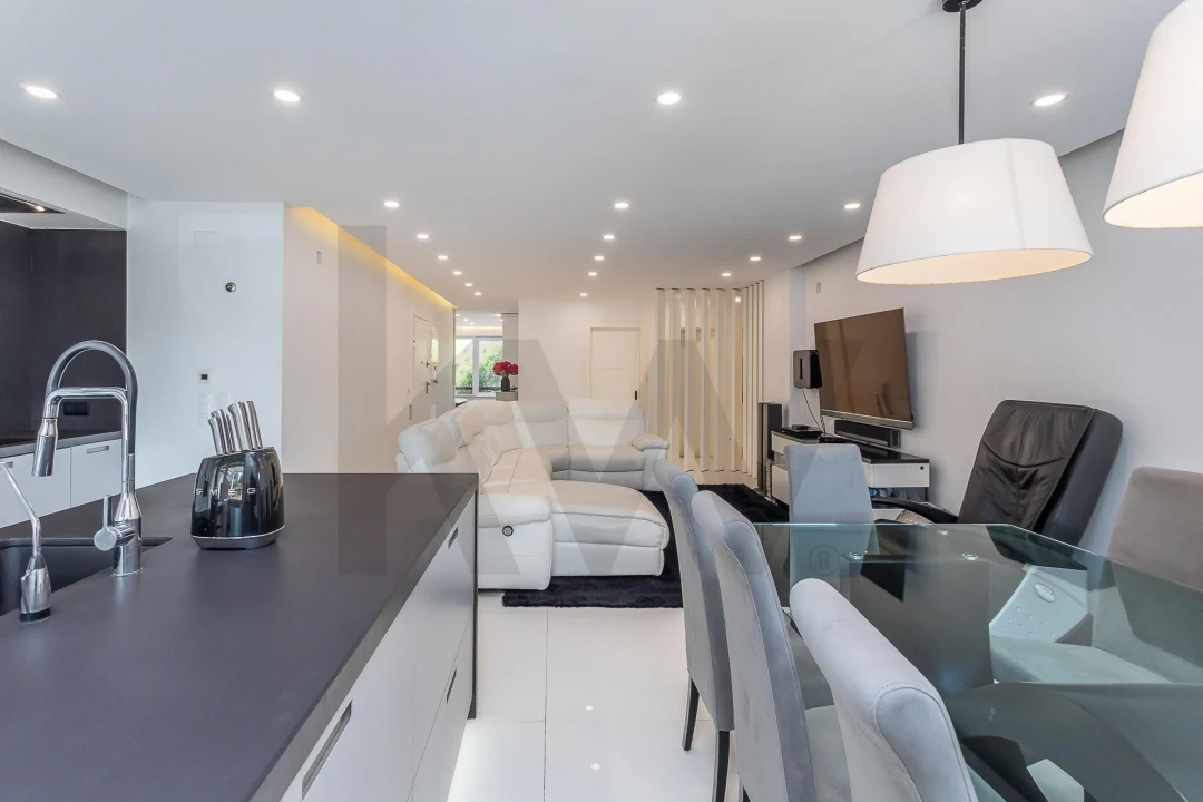 Apartamento T4 para Venda em Oeiras e São Julião da Barra, Paço de Arcos e Caxias Foto 7