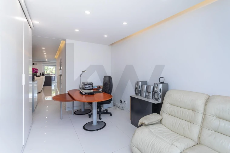 Apartamento T4 para Venda em Oeiras e São Julião da Barra, Paço de Arcos e Caxias Foto 36
