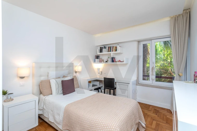 Apartamento T4 para Venda em Oeiras e São Julião da Barra, Paço de Arcos e Caxias Foto 31