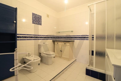 Apartamento T3 para Arrendamento em São Domingos de Rana
