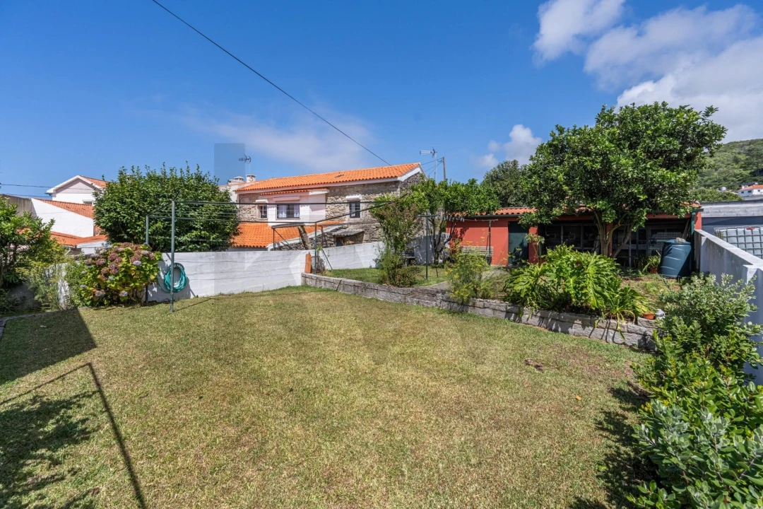 Moradia T4 para Venda em Vila Praia de Ancora Foto 45