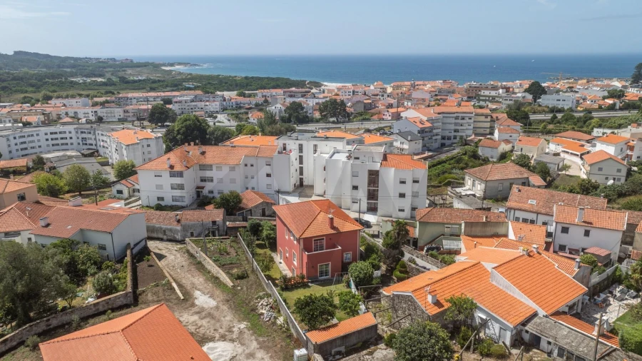 Moradia T4 para Venda em Vila Praia de Ancora Foto 54