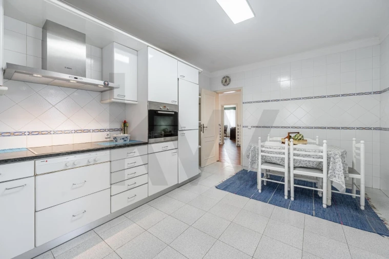 Moradia T4 para Venda em Vila Praia de Ancora Foto 14